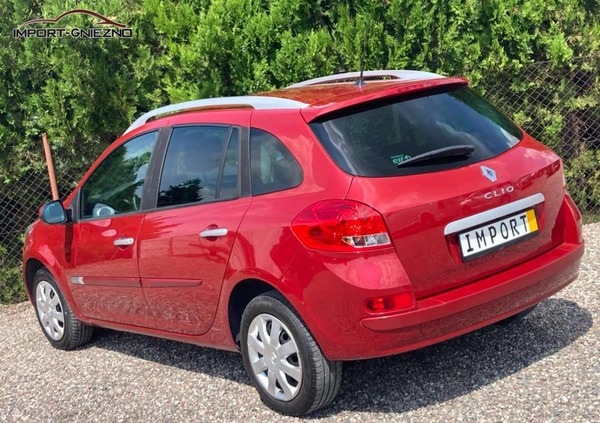 Renault Clio cena 10900 przebieg: 176000, rok produkcji 2009 z Biecz małe 191